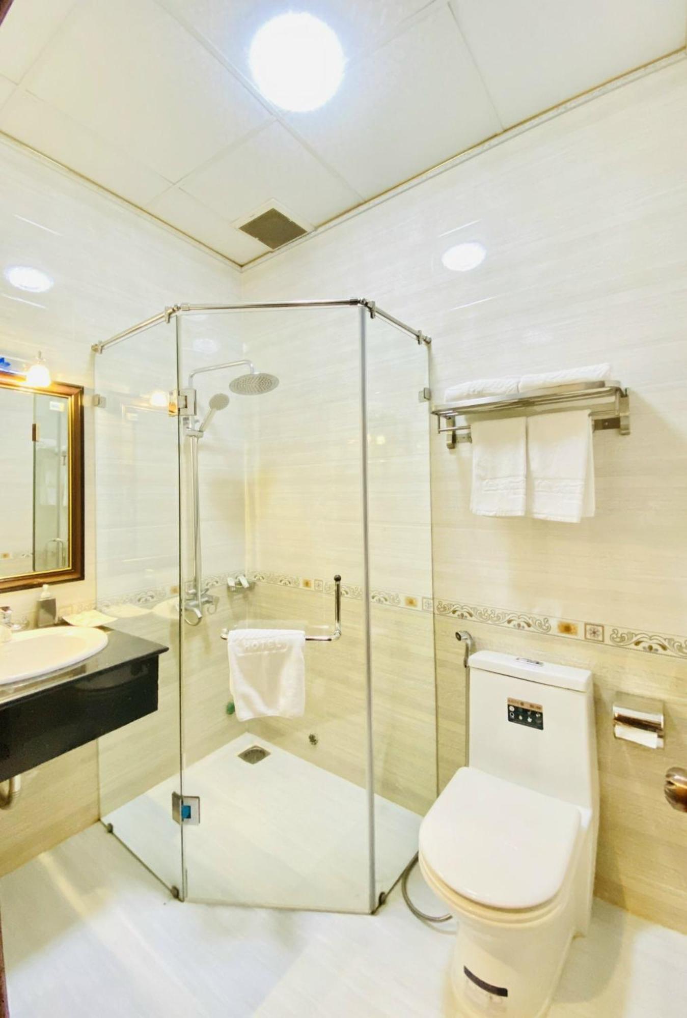 Hoa Dat Da Lat Hotel מראה חיצוני תמונה